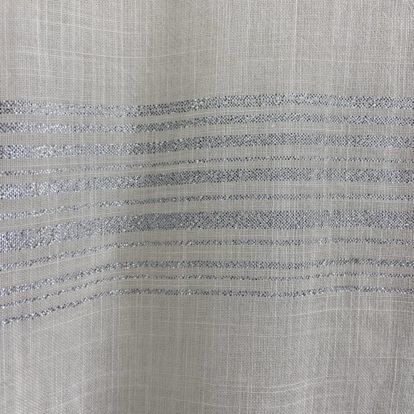 Corey Lynn Calter Silver Metallic Button‎ Down Top Sz Medium - Picture 5 of 8